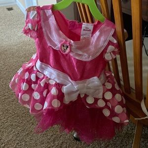Pink Minnie Mouse outfit without ears
